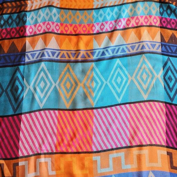Wool Silk Blend Woven Fringed Wrap Shawl Colorful Aztec Festival Southwestern - Picture 4 of 8